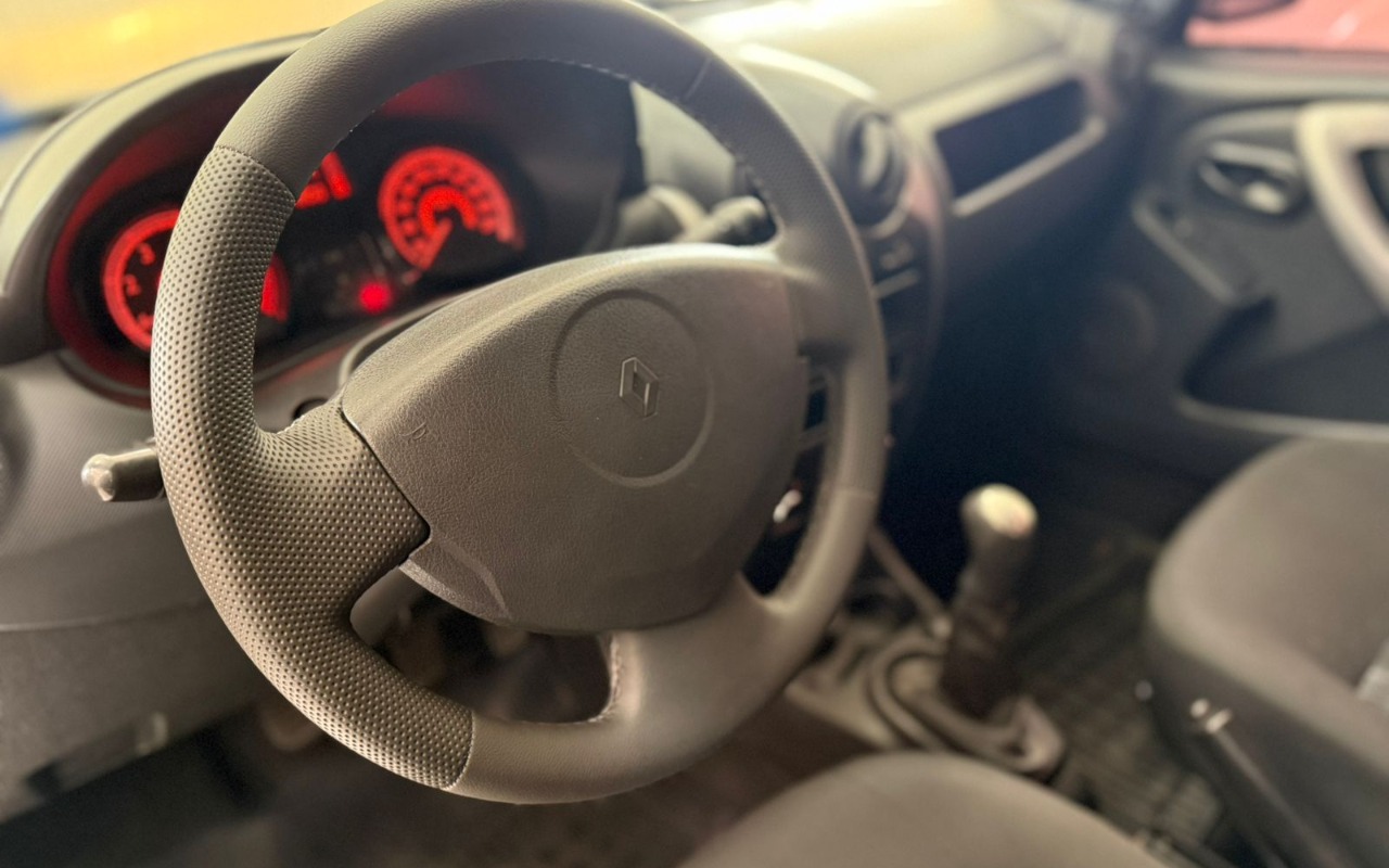 imagem-https://www.socarrao.com.br/sc-vehicle-images-prod/907431/1772889315299-V2hhdHNBcHAgSW1hZ2UgMjAyNi0wMy0wNiBhdCAxNS41MS4yNyAoMSkuanBlZw.jpeg
