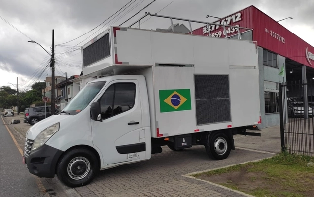 imagem-https://www.socarrao.com.br/sc-vehicle-images-prod/907472/1772890329980-IBVSDyoxLBZSfmSmruNt7dzlDg5Ytpna.jpg