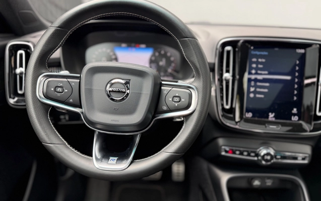 imagem-https://www.socarrao.com.br/sc-vehicle-images-prod/907494/1777388248019-e656d9af-e2ce-444c-8062-23bb71707dcc.jpg