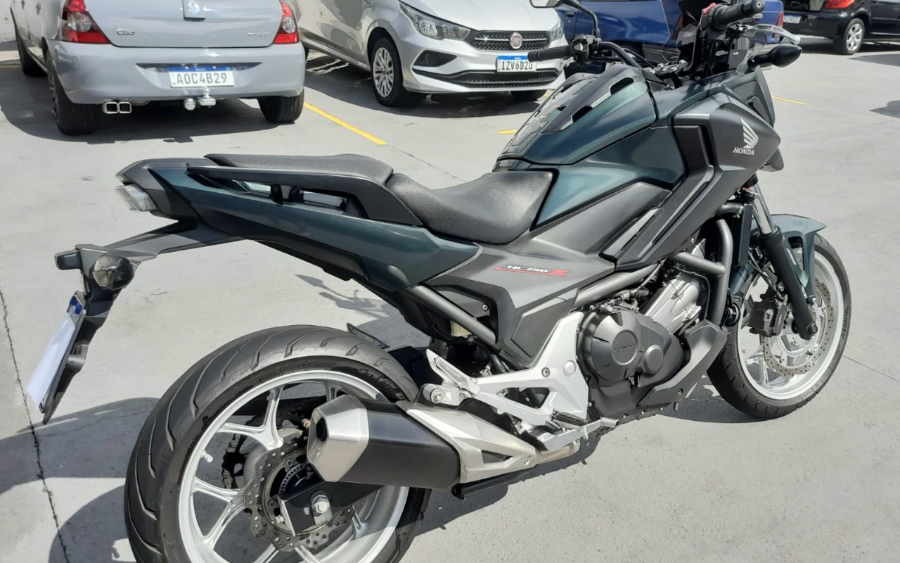 Honda NC 750X/NC 750X ABS 2020 Verde — foto 1 de 3