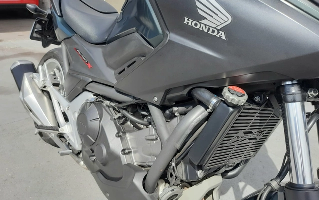 imagem-https://www.socarrao.com.br/sc-vehicle-images-prod/907737/1773331418165-MTIuanBlZw.jpeg
