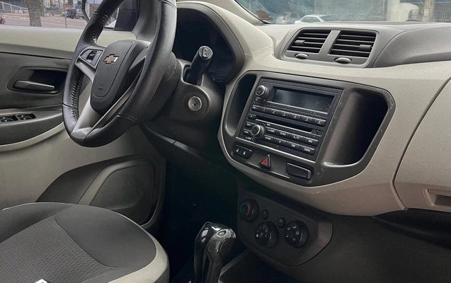 imagem-https://www.socarrao.com.br/sc-vehicle-images-prod/908233/1773066629463-MzBmMTI0YmEtNThkYS00NTc3LWIzNGQtYjIzNzQxMGI2Mzc0LmpwZw.jpg