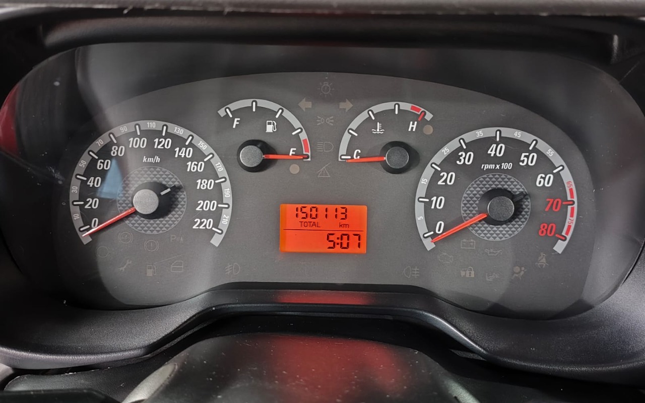 imagem-https://www.socarrao.com.br/sc-vehicle-images-prod/908661/1772913946321-V2hhdHNBcHAgSW1hZ2UgMjAyNi0wMy0wNyBhdCAxNi41Mi4zNCAoMSkuanBlZw.jpeg