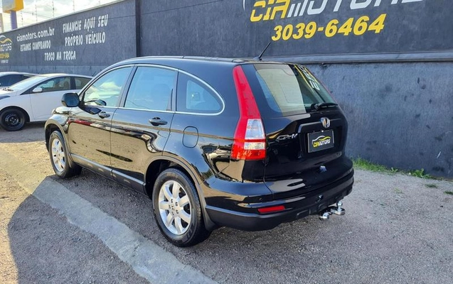 imagem-https://www.socarrao.com.br/sc-vehicle-images-prod/910075/1789663936182-7865597_2_B_97bbcd56aa.jpeg