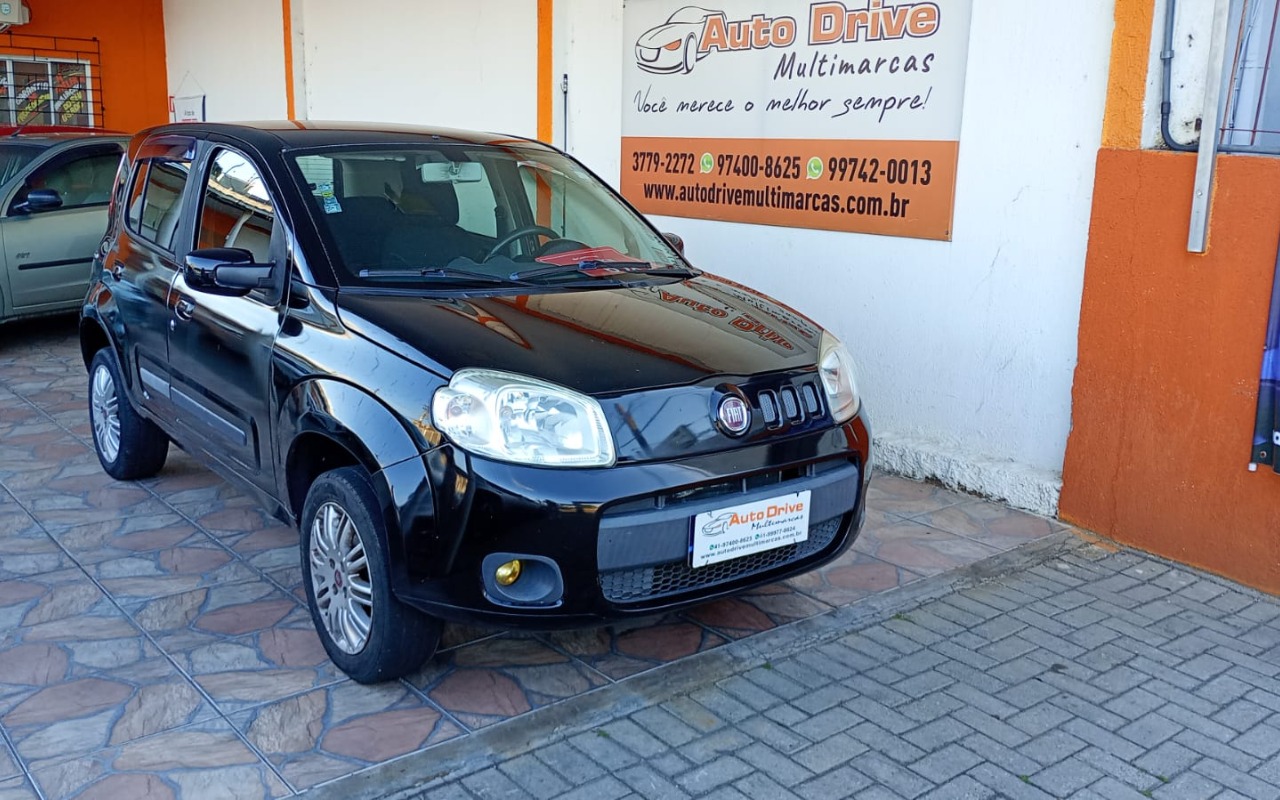 Fiat Uno VIVACE/RUA 1.0 EVO Fire Flex 8V 5p na cor Preto em Curitiba / PR - 910341