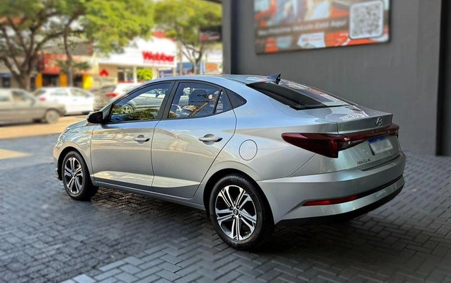 imagem-https://www.socarrao.com.br/sc-vehicle-images-prod/911098/1773055770981-7875236_0_B_b4f1977152.jpeg