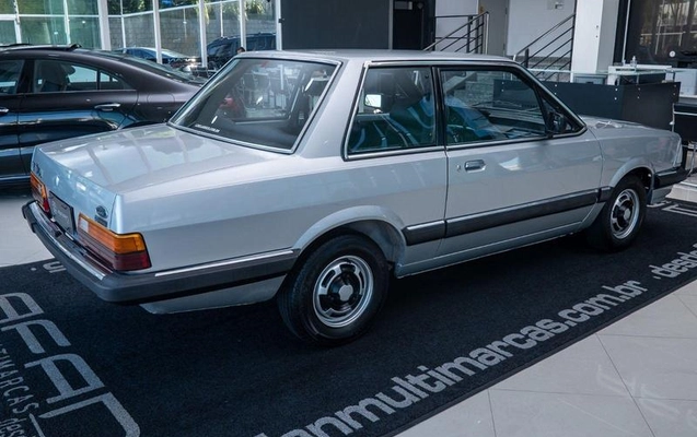imagem-https://www.socarrao.com.br/sc-vehicle-images-prod/911487/1780952060562-7875413_3_B_90f3eb8a3d.jpeg
