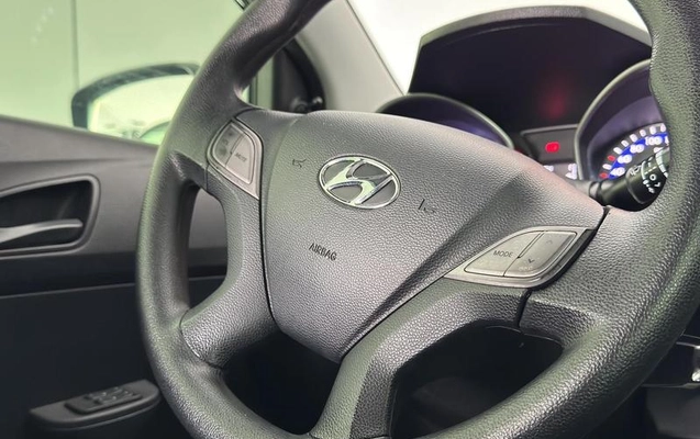 imagem-https://www.socarrao.com.br/sc-vehicle-images-prod/911518/1785855207615-7873461_15_B_3618379933.jpeg