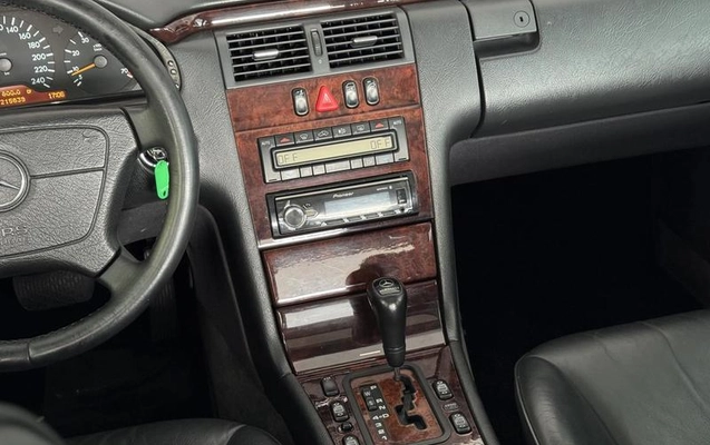 imagem-https://www.socarrao.com.br/sc-vehicle-images-prod/911527/1785855212654-7873238_4_B_5f1ae18734.jpeg