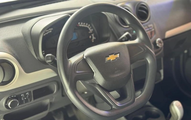 imagem-https://www.socarrao.com.br/sc-vehicle-images-prod/911739/1788467340844-7875536_4_B_43615c5577.jpeg