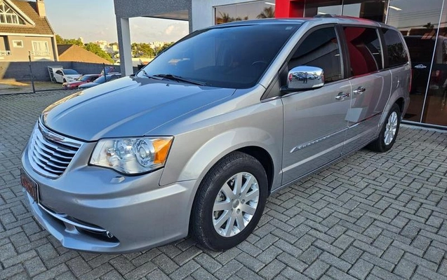 imagem-https://www.socarrao.com.br/sc-vehicle-images-prod/911818/1781802434755-7875722_17_B_7689cd3899.jpeg