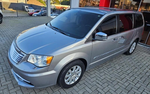 imagem-https://www.socarrao.com.br/sc-vehicle-images-prod/911818/1781802434774-7875722_17_B_4c8f65402a.jpeg