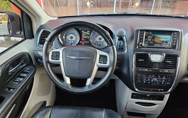 imagem-https://www.socarrao.com.br/sc-vehicle-images-prod/911818/1781802434775-7875722_0_B_e8ad1422db.jpeg