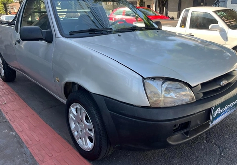Ford Courier 1.6 L/ 1.6 Flex 2008 Prata — foto 1 de 3