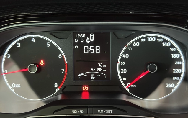 imagem-https://www.socarrao.com.br/sc-vehicle-images-prod/912235/1773072110843-6_050440.jpg
