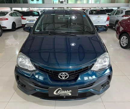 Toyota Etios 2018 Azul — foto 1 de 3