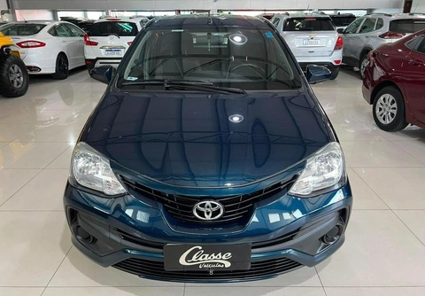 Toyota Etios 2018 Azul — foto 1 de 3