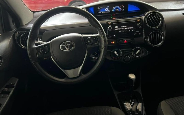 imagem-https://www.socarrao.com.br/sc-vehicle-images-prod/912405/1791469026664-7800251_1_B_ce74d95e3d.jpeg