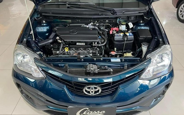 imagem-https://www.socarrao.com.br/sc-vehicle-images-prod/912405/1791469026673-7800251_9_B_ea4311002c.jpeg
