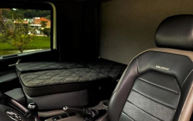 imagem-https://www.socarrao.com.br/sc-vehicle-images-prod/912761/1785248461159-7873815_3_B_927f8b80d9.jpeg