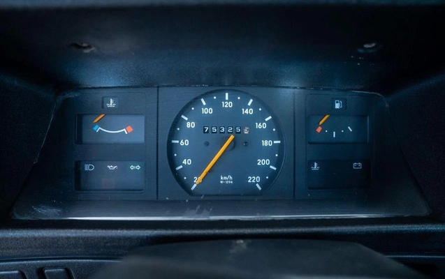 imagem-https://www.socarrao.com.br/sc-vehicle-images-prod/912764/1789475825611-7877489_15_B_7a3f5a1594.jpeg