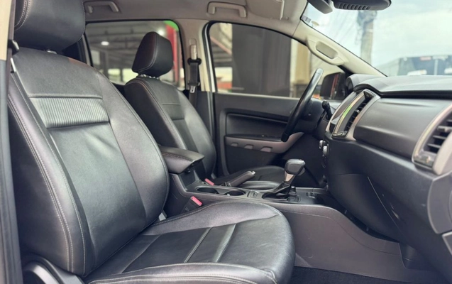 imagem-https://www.socarrao.com.br/sc-vehicle-images-prod/912822/1773081022284-gb-1bd5098.jpeg