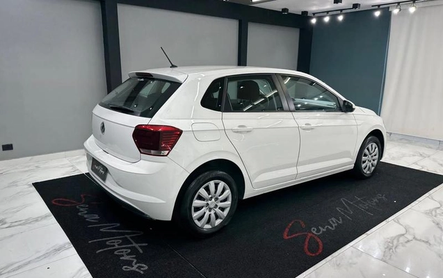 imagem-https://www.socarrao.com.br/sc-vehicle-images-prod/912867/1789049282464-7851972_4_B_cbbaef6506.jpeg