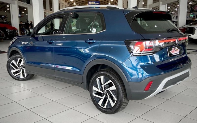 imagem-https://www.socarrao.com.br/sc-vehicle-images-prod/912981/1788103319432-7872480_14_B_b7de53ab86.jpeg