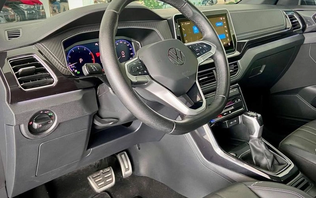 imagem-https://www.socarrao.com.br/sc-vehicle-images-prod/912981/1788103319452-7872480_17_B_1544029d8c.jpeg