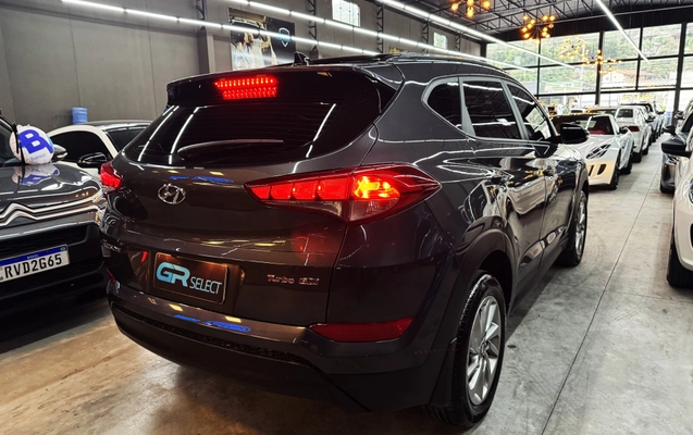 imagem-https://www.socarrao.com.br/sc-vehicle-images-prod/913073/1773086213287-003_85c2d6346767398d191b89360488c68b.jpg