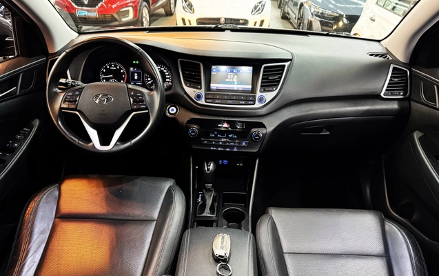 imagem-https://www.socarrao.com.br/sc-vehicle-images-prod/913073/1773086213289-003_3aa45f5c85461fbcfdb25dd2cb5e6545.jpg