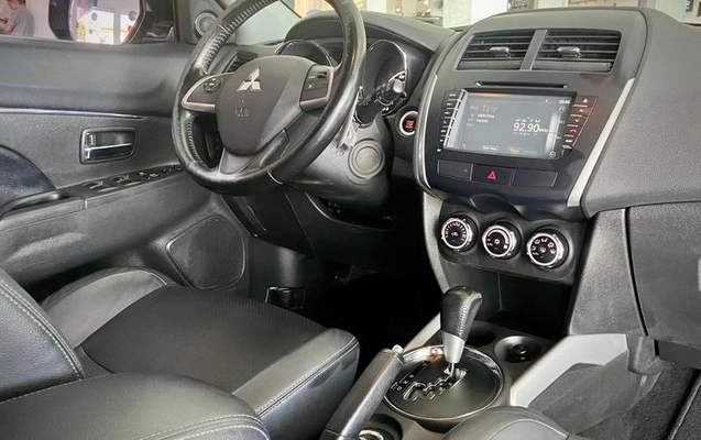 imagem-https://www.socarrao.com.br/sc-vehicle-images-prod/913381/1788549732126-7879036_12_B_a29d96c08b.jpeg