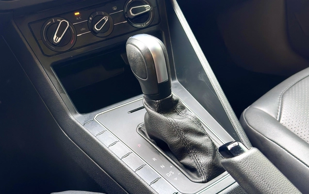 imagem-https://www.socarrao.com.br/sc-vehicle-images-prod/913404/1773098335269-16_122500.jpg