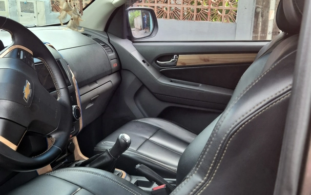 imagem-https://www.socarrao.com.br/sc-vehicle-images-prod/914158/1773148629717-SU1HLTIwMjYwMzA5LVdBMDQyMi5qcGVn.jpeg