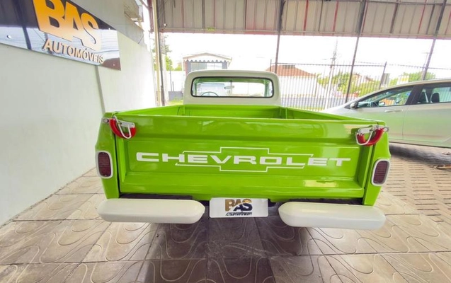 imagem-https://www.socarrao.com.br/sc-vehicle-images-prod/914477/1787935254395-7209118_11_B_93b17490c4.jpeg