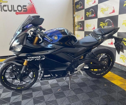 Yamaha YZF R-3 321/ABS 2022 Preto — foto 1 de 3
