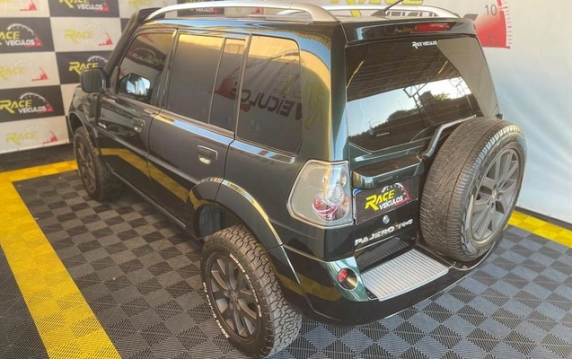 imagem-https://www.socarrao.com.br/sc-vehicle-images-prod/914558/1789170372867-7689724_10_B_30553a5a0d.jpeg