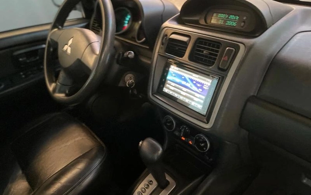 imagem-https://www.socarrao.com.br/sc-vehicle-images-prod/914558/1789170372880-7689724_9_B_8b1ec24e5e.jpeg