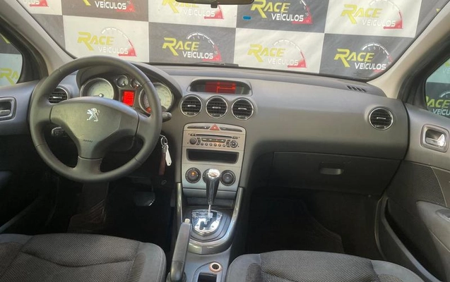 imagem-https://www.socarrao.com.br/sc-vehicle-images-prod/914560/1789169288710-7724550_0_B_cff3daa31f.jpeg