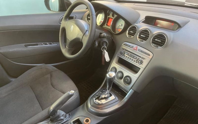 imagem-https://www.socarrao.com.br/sc-vehicle-images-prod/914560/1789169288711-7724550_1_B_3e9d68167c.jpeg