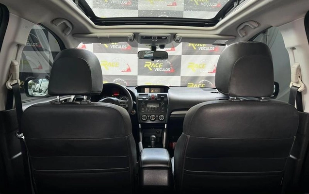imagem-https://www.socarrao.com.br/sc-vehicle-images-prod/914574/1789169331135-7722987_1_B_f1be288c62.jpeg