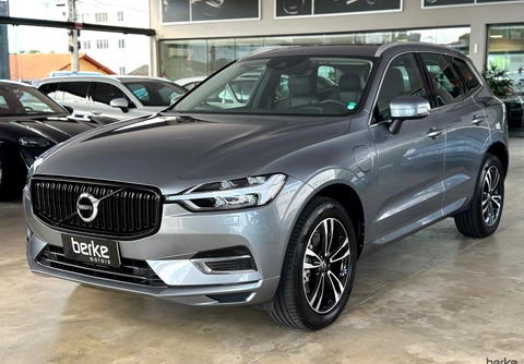 Volvo XC60 2020 Cinza — foto 1 de 3