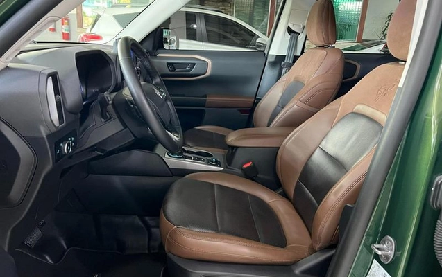 imagem-https://www.socarrao.com.br/sc-vehicle-images-prod/914867/1786467297915-7866067_13_B_b7ed30a916.jpeg
