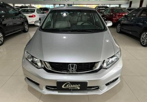Honda Civic 2016 Prata — foto 1 de 3