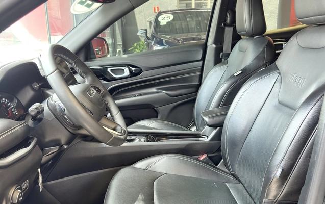 imagem-https://www.socarrao.com.br/sc-vehicle-images-prod/915013/1773161185595-2_020529.jpg