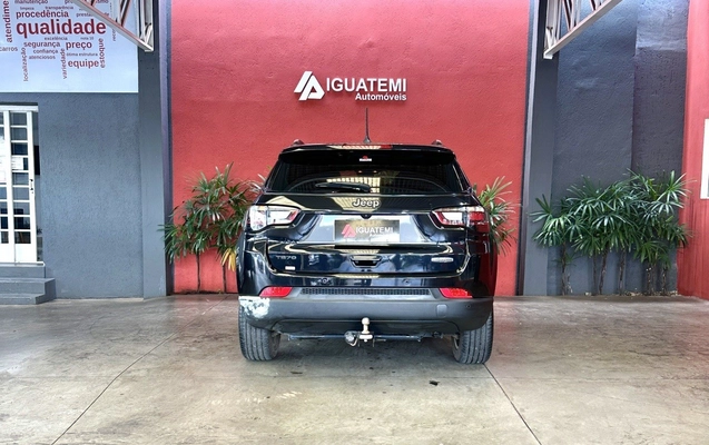 imagem-https://www.socarrao.com.br/sc-vehicle-images-prod/915013/1773161185599-15_020529.jpg