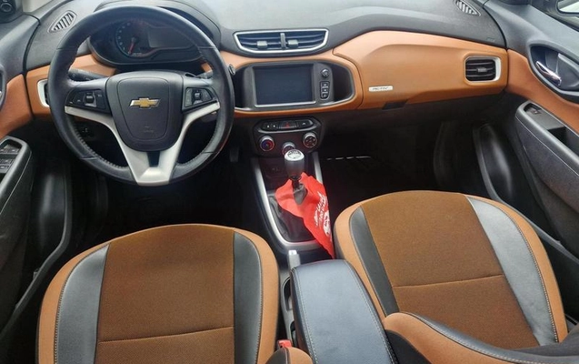 imagem-https://www.socarrao.com.br/sc-vehicle-images-prod/915024/1784732128303-7867462_8_B_3cb1f54b8d.jpeg