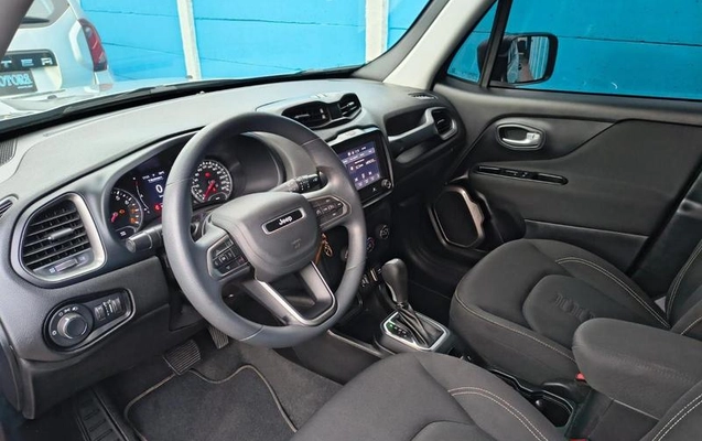 imagem-https://www.socarrao.com.br/sc-vehicle-images-prod/915094/1787778473671-7881124_14_B_50e4cb2275.jpeg