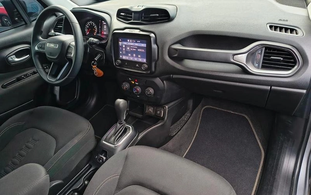 imagem-https://www.socarrao.com.br/sc-vehicle-images-prod/915094/1787778473672-7881124_14_B_4fbaad3434.jpeg