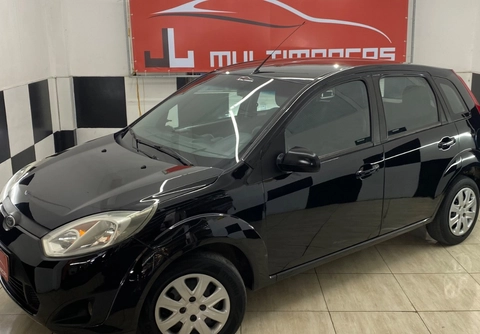 Ford Fiesta 2014 Preto — foto 1 de 3